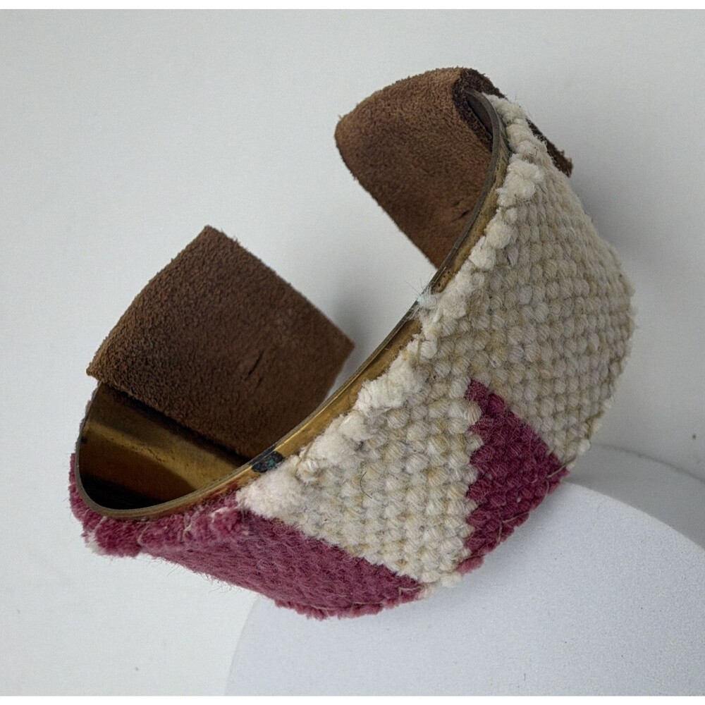 Multicolor Fabric & Leather Snap Cuff Style Bracelet No Stone